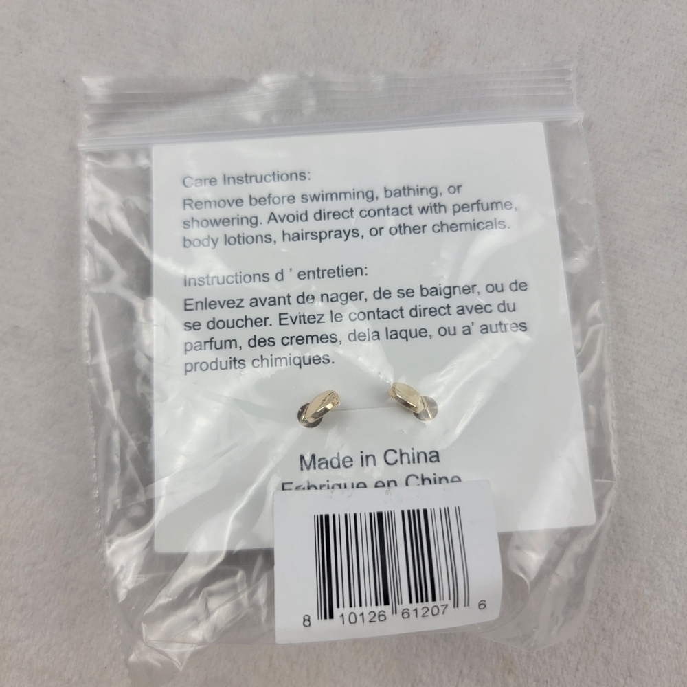NWT Marlyn Schiff open back pave circle ring in gold tone OSFM - Picture 4 of 5